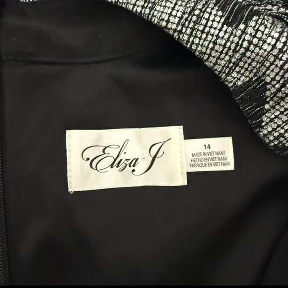 Eliza J.  Black/Silver Metallic Chevron Faux Wrap Dress Sz 14 - Picture 12 of 14
